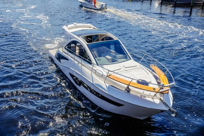  Yacht Photos Pics 