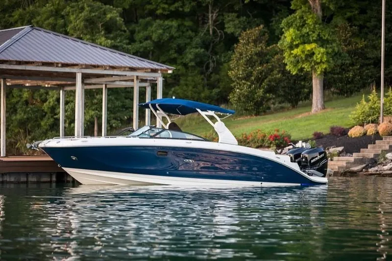  Yacht Photos Pics 2023-Sea-Ray-SDX-290-Outboard-MarineMax