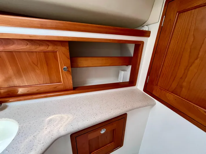 Waterlee Yacht Photos Pics 