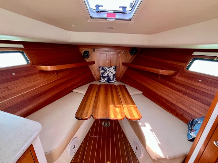 Waterlee Yacht Photos Pics 