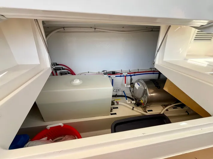 Waterlee Yacht Photos Pics 