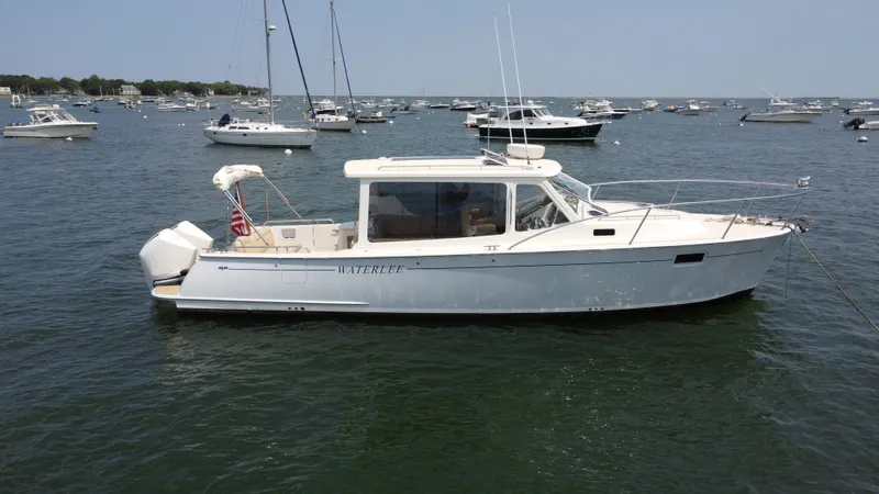 Waterlee Yacht Photos Pics 