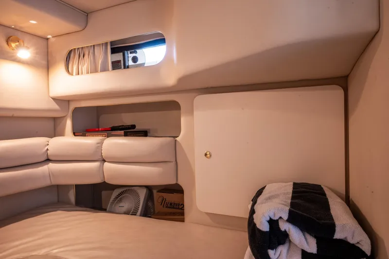  Yacht Photos Pics Aft Cabin Storage