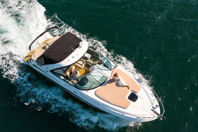 2014 Sea Ray Venture 370