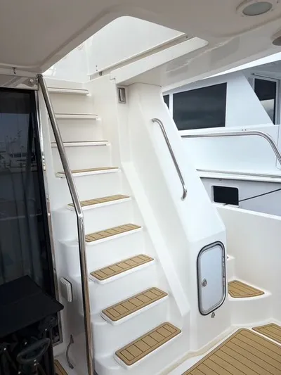 Aqua Alta Yacht Photos Pics 