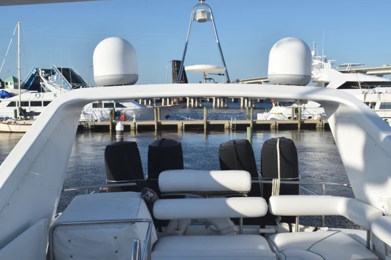 Aqua Alta Yacht Photos Pics 