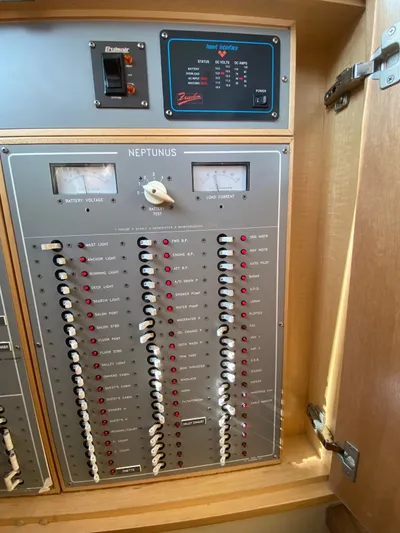 Aqua Alta Yacht Photos Pics 