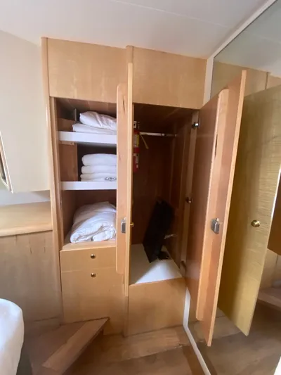 Aqua Alta Yacht Photos Pics 