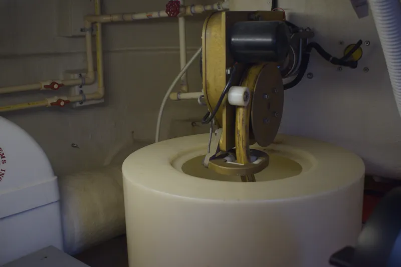 Aqua Alta Yacht Photos Pics 