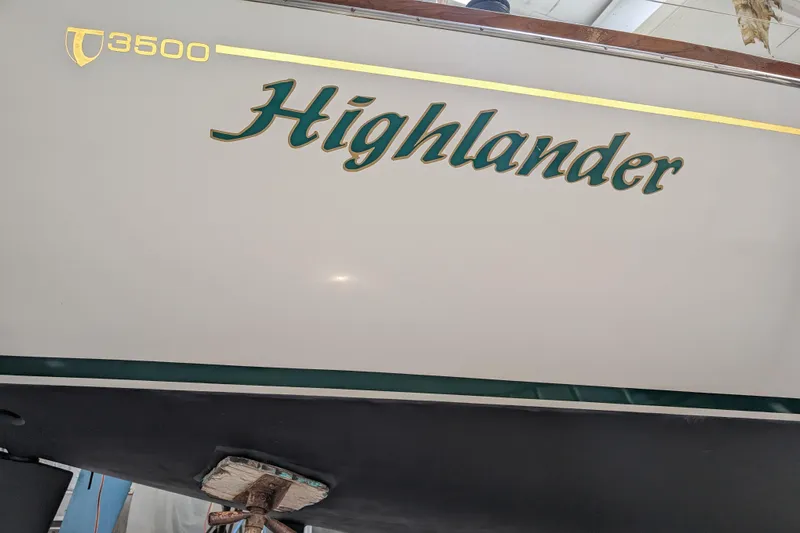 Highlander Yacht Photos Pics Tartan 3500 Highlander