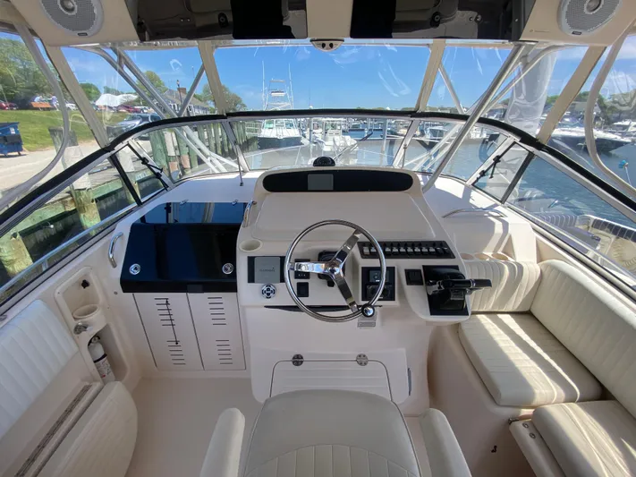 Freedom Yacht Photos Pics 