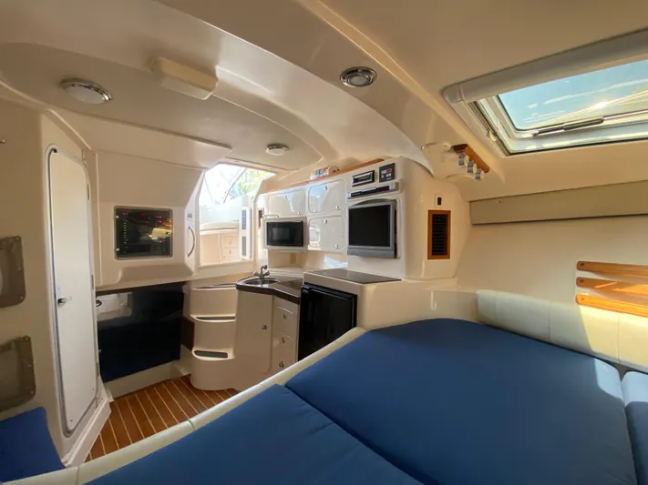 Freedom Yacht Photos Pics 