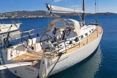 Salona 44