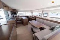 2021 Lagoon 450