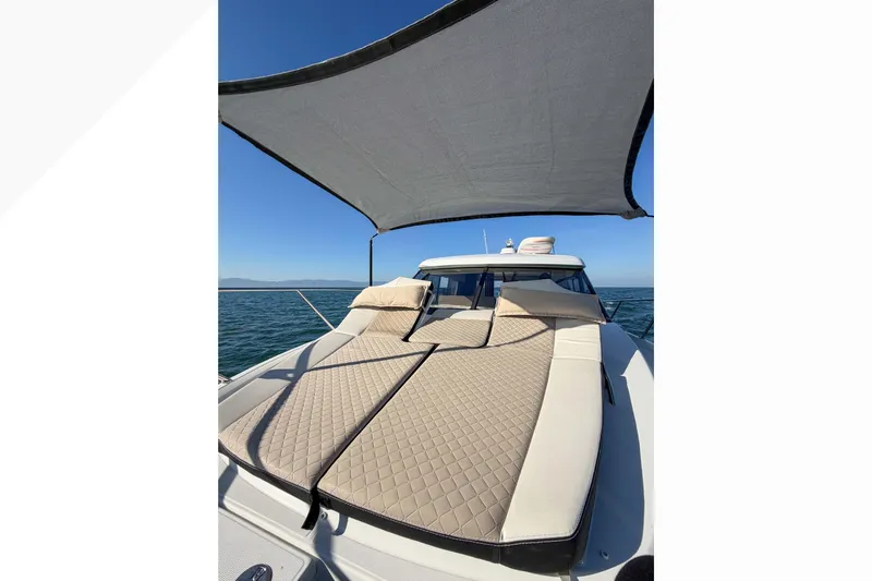 Requin Yacht Photos Pics 2019 Jeanneau NC 11 boat with sunshade and cushioned deck,&nbsp;&nbsp;for sale in Mexico by Servicios Nauticos and Gaston Troche