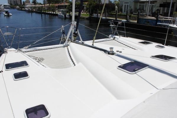 2006 Custom 44 