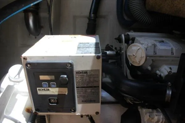 Jobsite Yacht Photos Pics Kohler power system in 2006 Alliaura Marine Privilege 435 EZC engine room.
