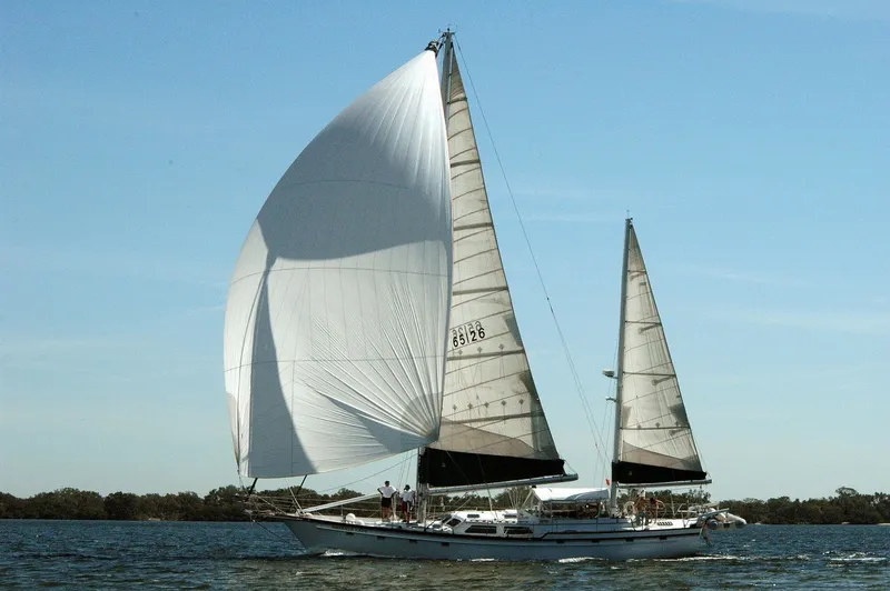 Emerald Lady Yacht Photos Pics 