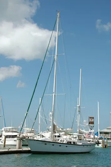 Emerald Lady Yacht Photos Pics 