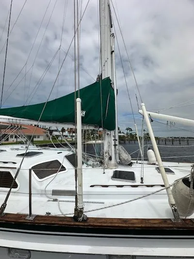 Emerald Lady Yacht Photos Pics 