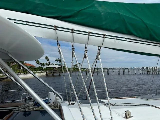 Emerald Lady Yacht Photos Pics 