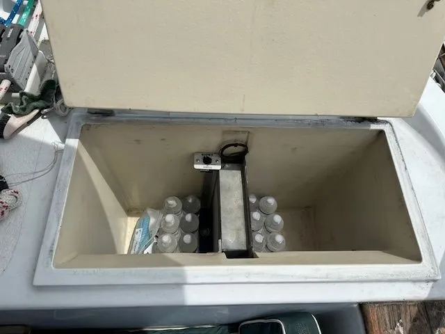 Emerald Lady Yacht Photos Pics 