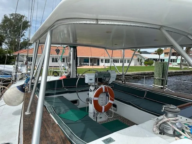 Emerald Lady Yacht Photos Pics 