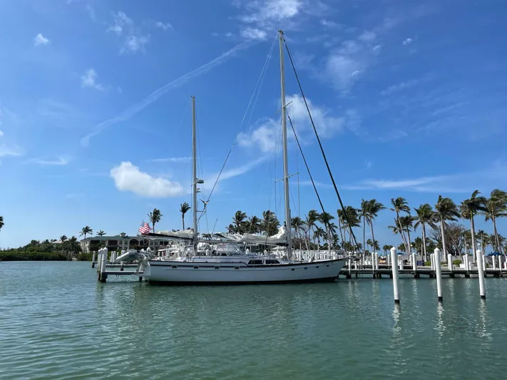 Emerald Lady Yacht Photos Pics 