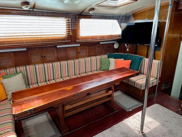 Emerald Lady Yacht Photos Pics 