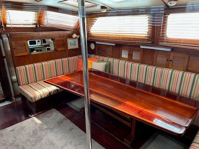 Emerald Lady Yacht Photos Pics 