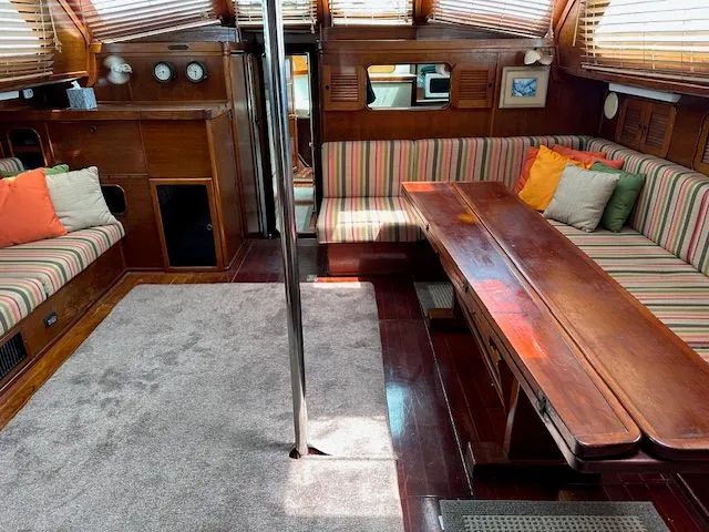 Emerald Lady Yacht Photos Pics 