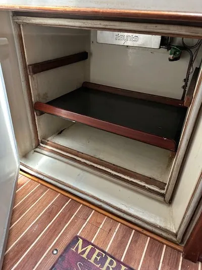 Emerald Lady Yacht Photos Pics 