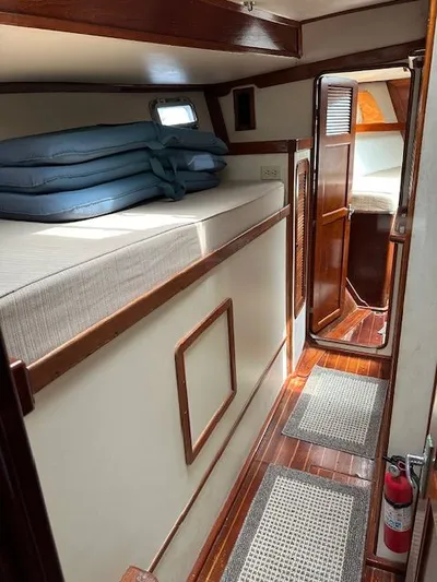 Emerald Lady Yacht Photos Pics 