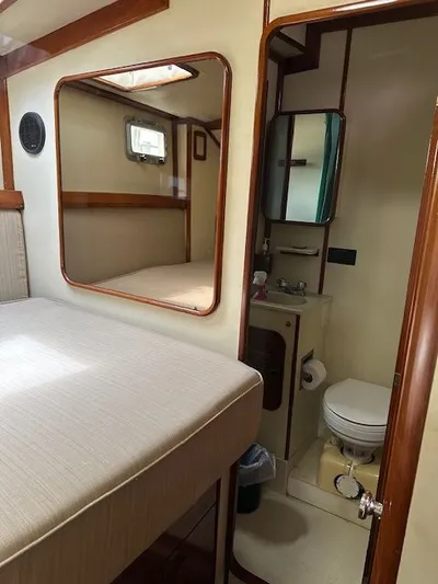 Emerald Lady Yacht Photos Pics 