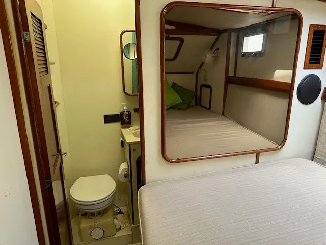 Emerald Lady Yacht Photos Pics 