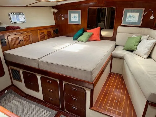 Emerald Lady Yacht Photos Pics 