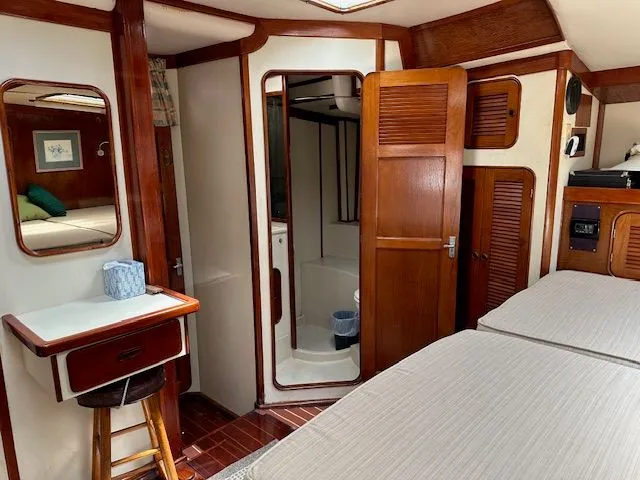 Emerald Lady Yacht Photos Pics 