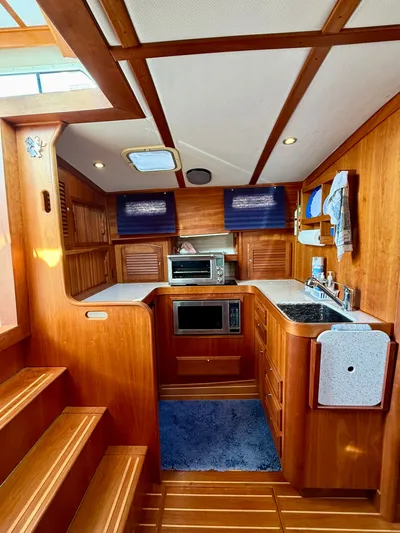 Gulf Kart Lll Yacht Photos Pics 