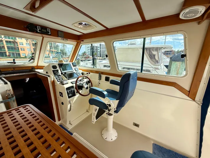 Gulf Kart Lll Yacht Photos Pics 