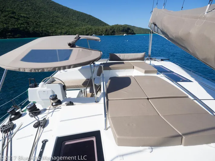 Blue Kite Yacht Photos Pics 