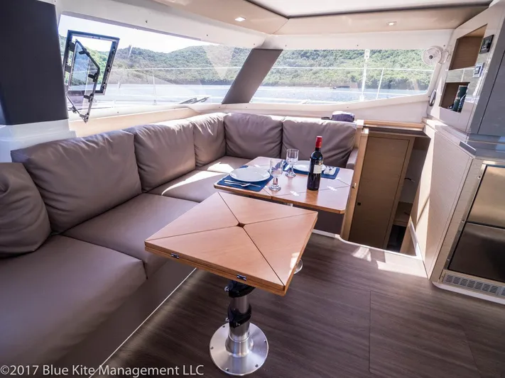 Blue Kite Yacht Photos Pics 