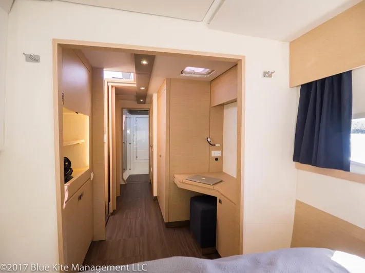 Blue Kite Yacht Photos Pics 