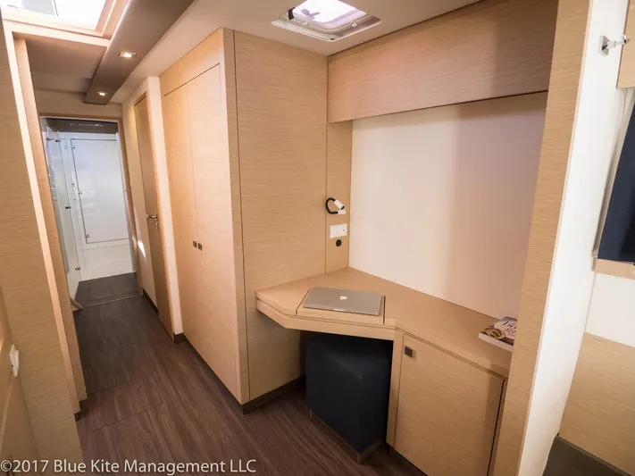 Blue Kite Yacht Photos Pics 