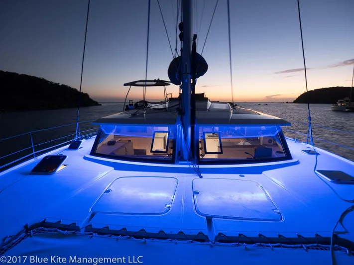 Blue Kite Yacht Photos Pics 