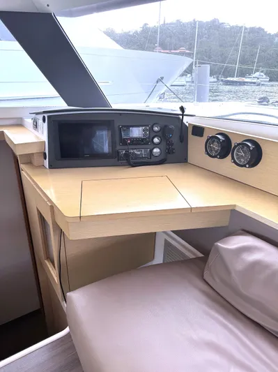 Blue Kite Yacht Photos Pics 