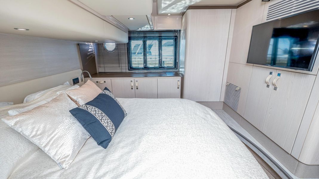 2017 Azimut 50 Flybridge