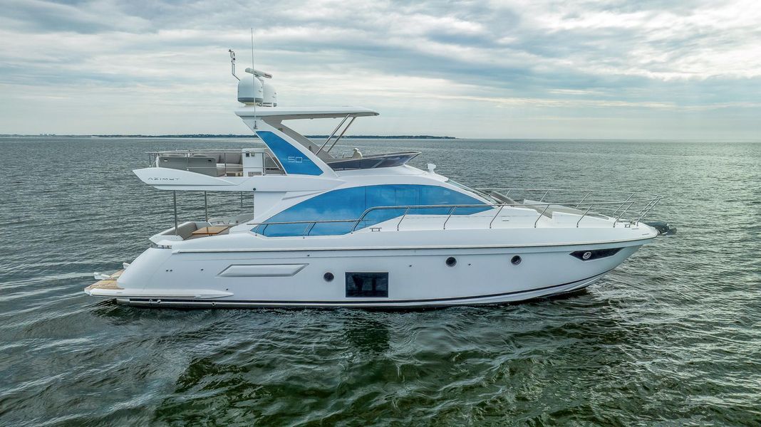 2017 Azimut 50 Flybridge