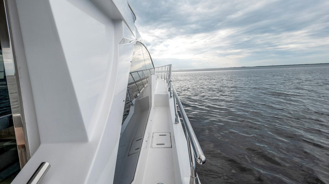 2017 Azimut 50 Flybridge