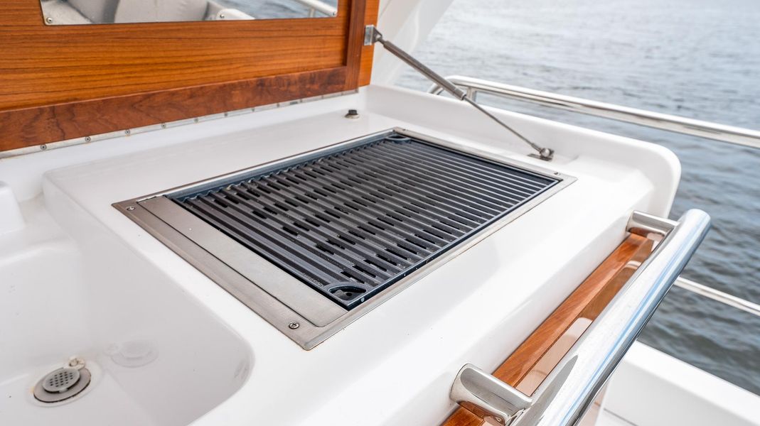2017 Azimut 50 Flybridge