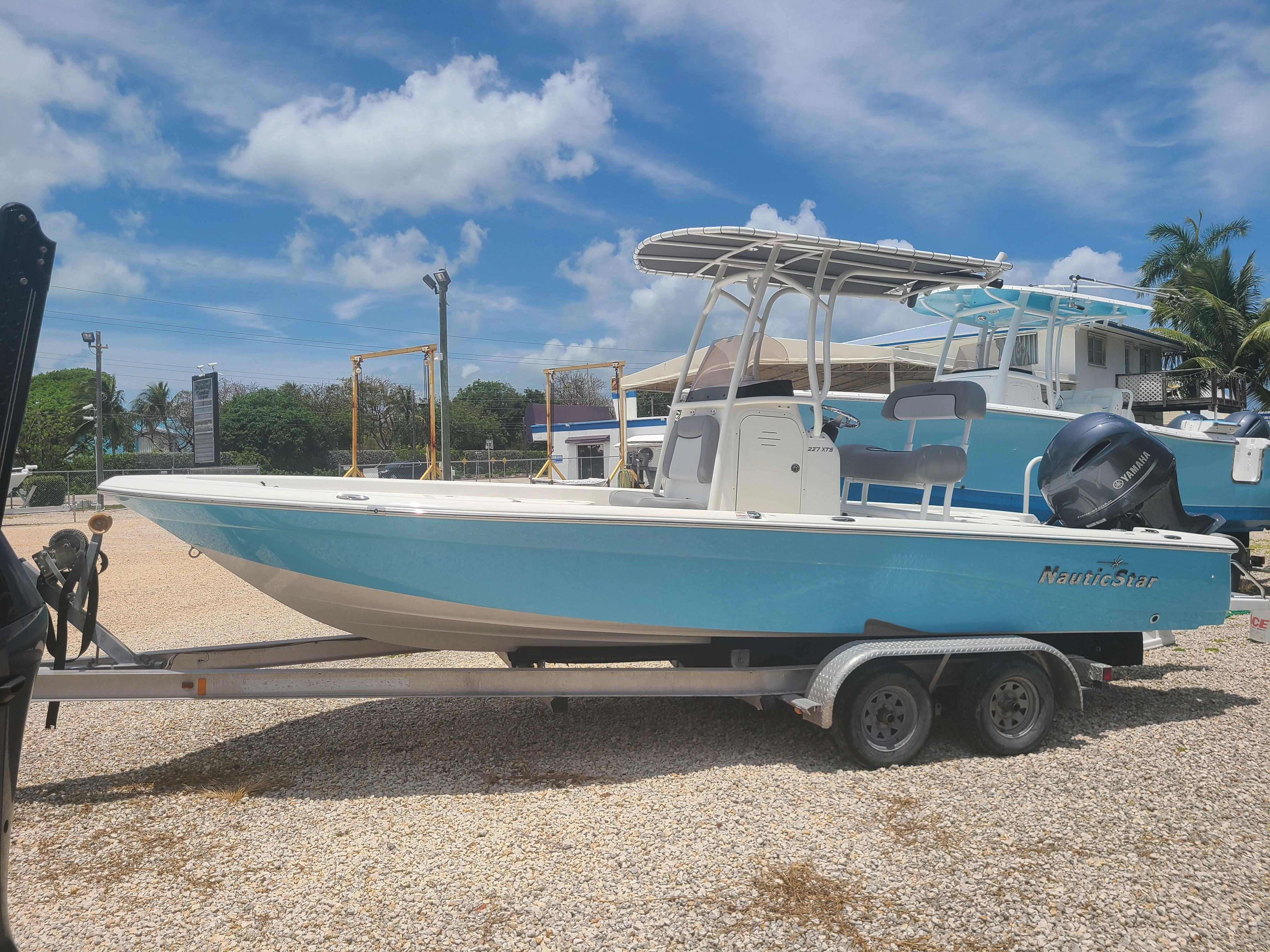 2022 NauticStar 227XTS Center Console for sale YachtWorld